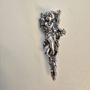 Vintage Silver Tone Cherub Angel Pin Brooch Unmarked Tarnished